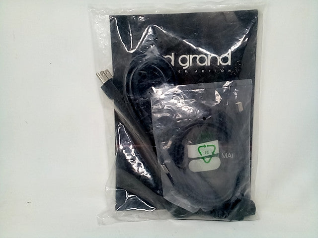 Nord Grand User Manual with Power Cables - English/French