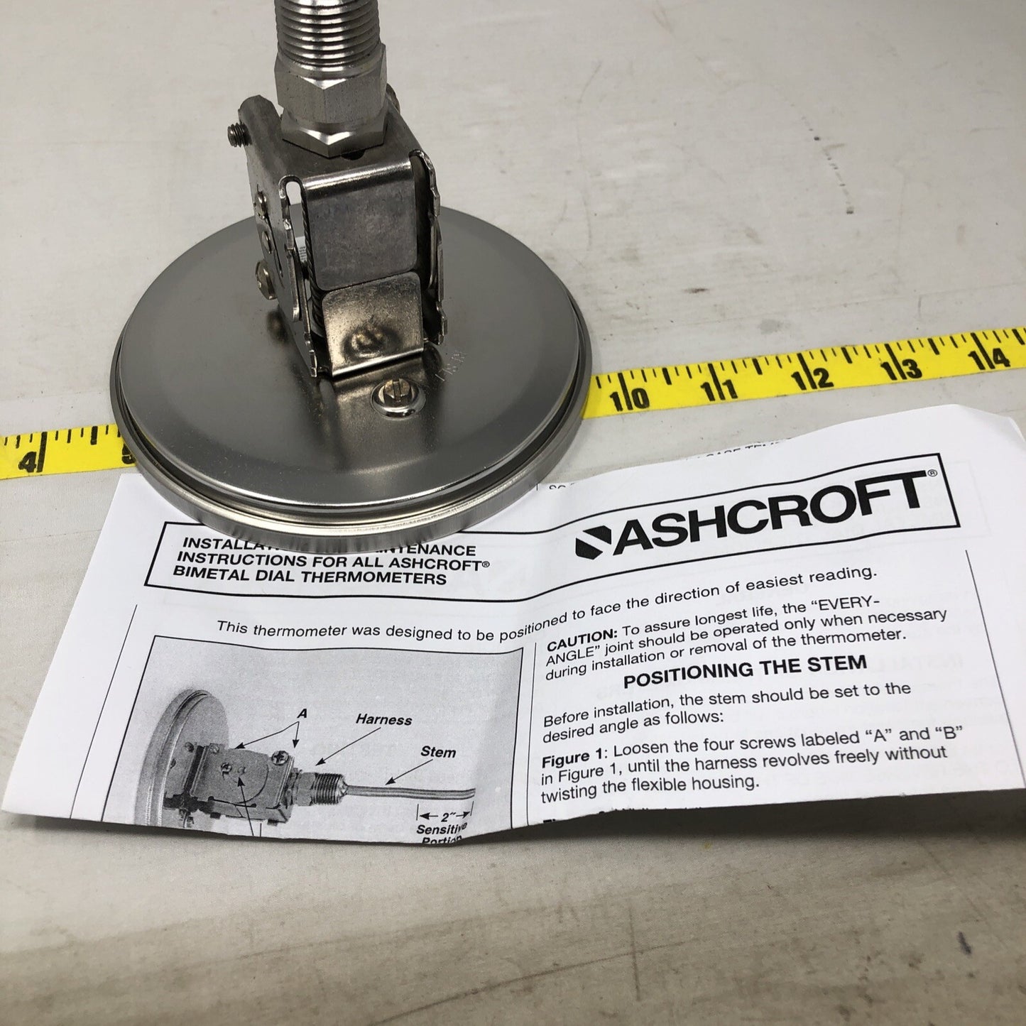 Ashcroft 5 Inch Bimetal Thermometer 1/2 Npt EveryAngle 2.5 Inch
