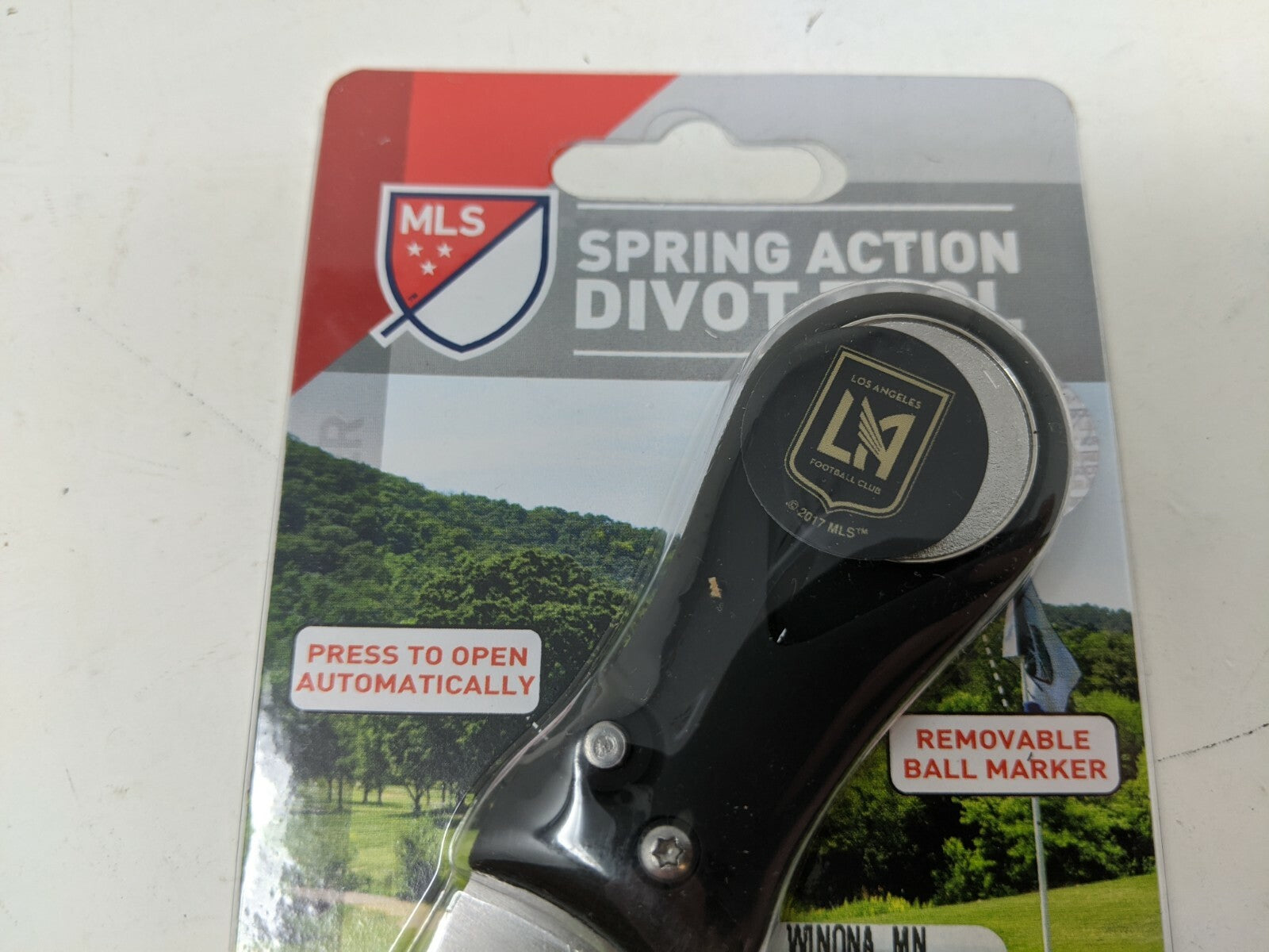 WinCraft Los Angeles Spring Action Divot Tool with Removable Ball Marker