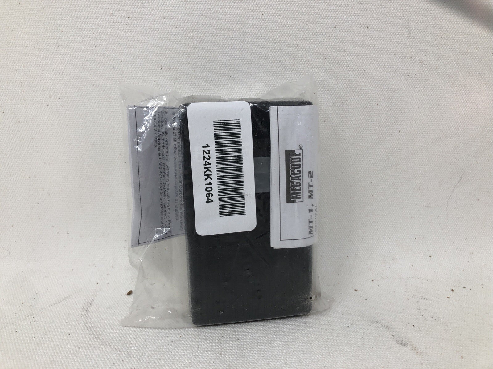 lINEAR MT-1B MEGACODE VISOR TRANSMITTER NEW WITH INSTRUCTIONS GATE  OPENER