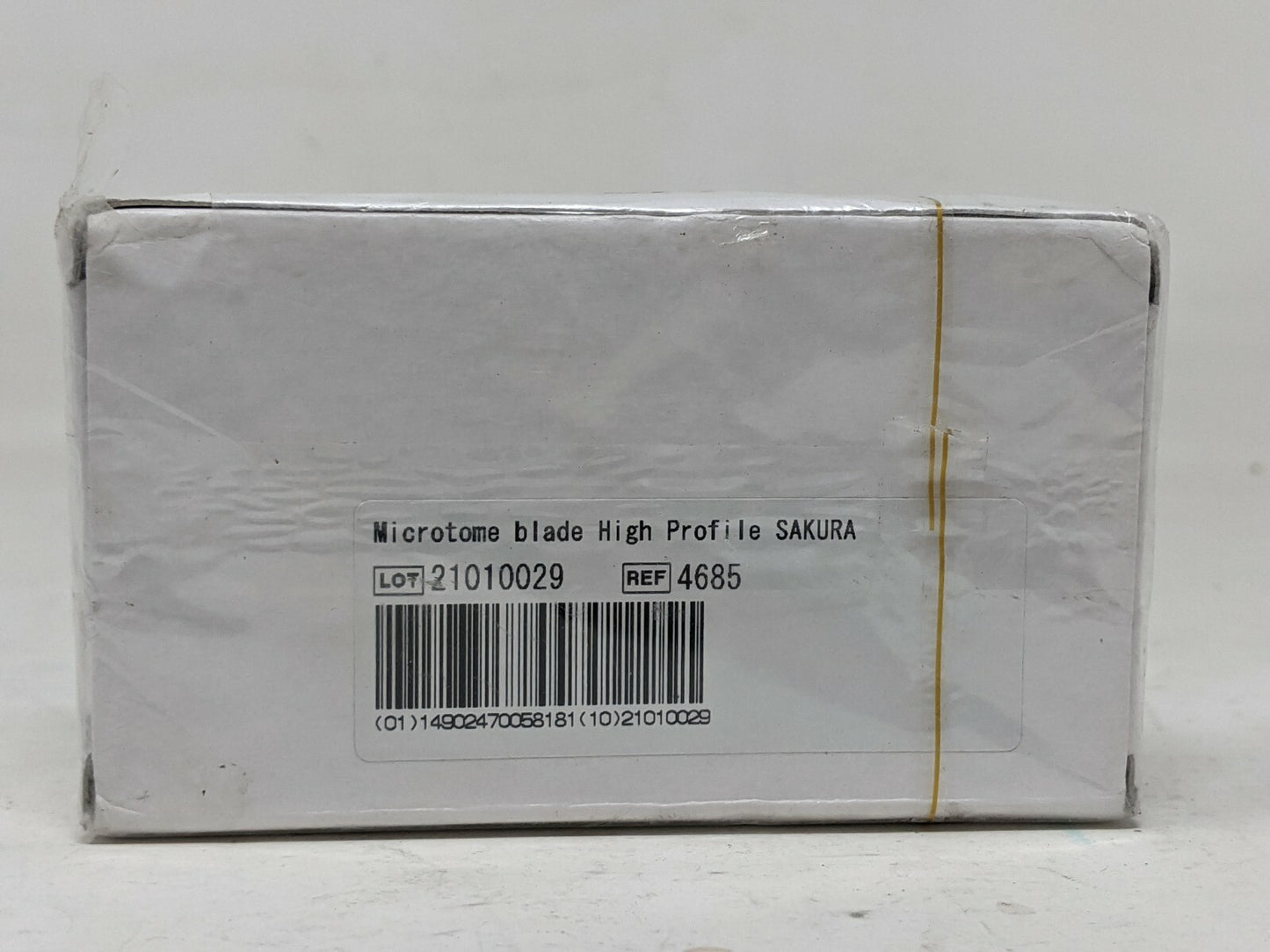 Sakura Tissue-Tek Accu-Edge Paraform Disposable Microtome Blade; 50/cs 4685-50