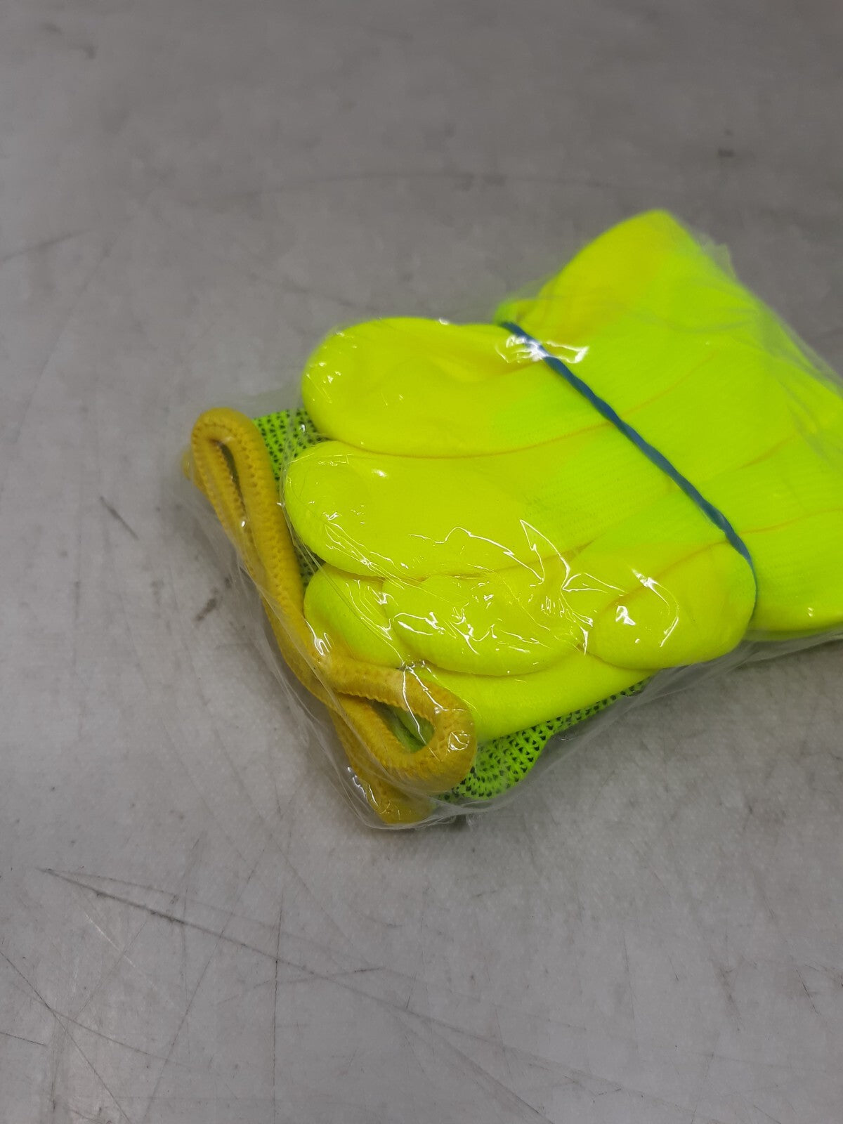MAGID Liquid Repellent Mechanic ROC HV100 Hi-Viz Yellow Knit Glove 10/XL Nitrile
