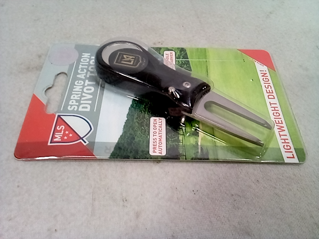 WinCraft Los Angeles MLS Spring Action Divot with Removable Ball Marker