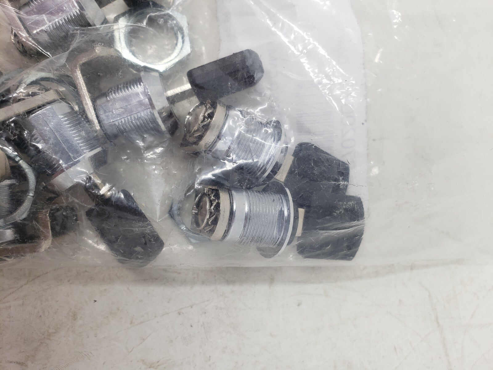 Lock with 90 degree Keyed Different Lock w/ Master Key