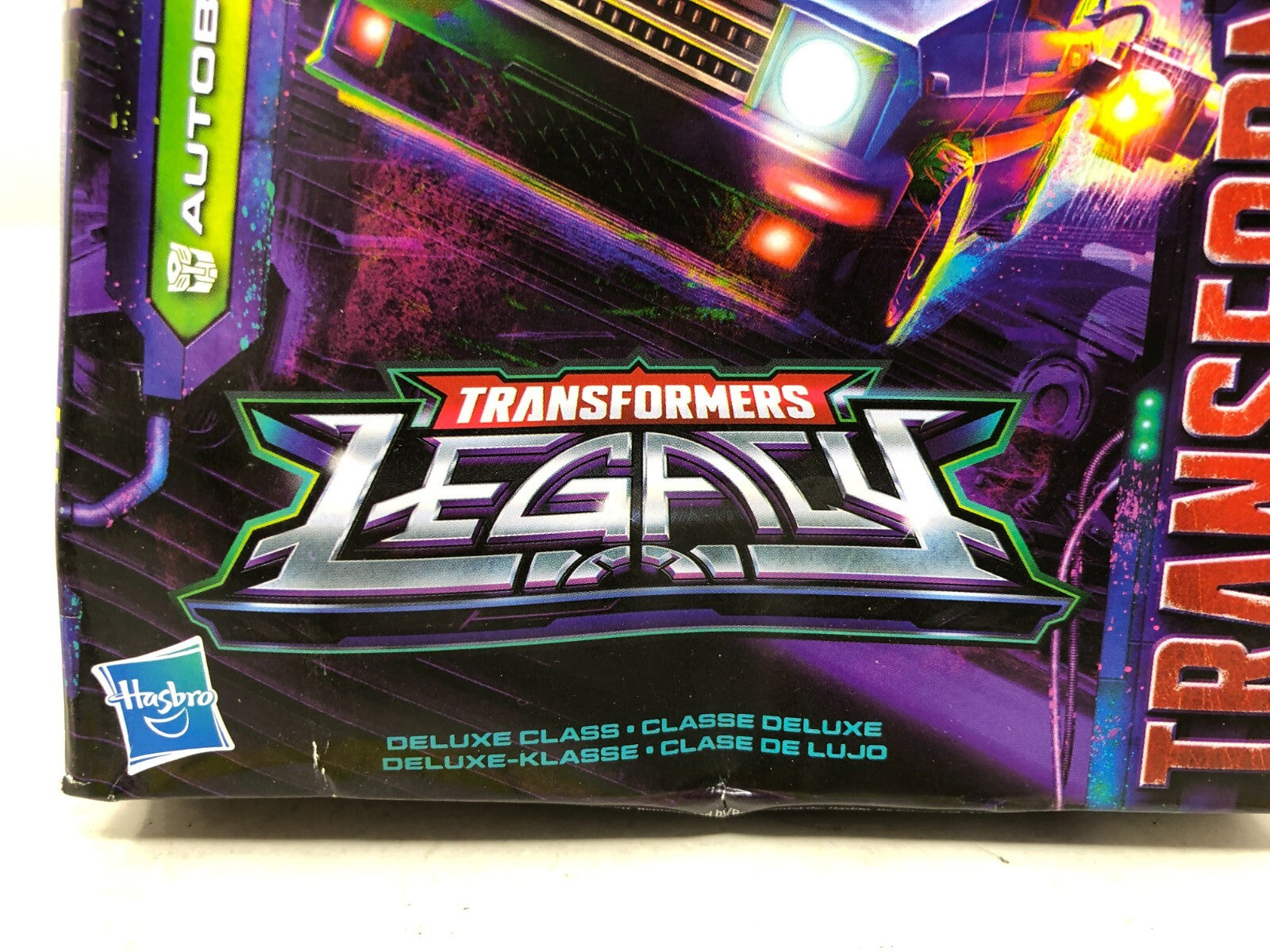 Transformers Generations Legacy Deluxe Autobot Skids Action Figure