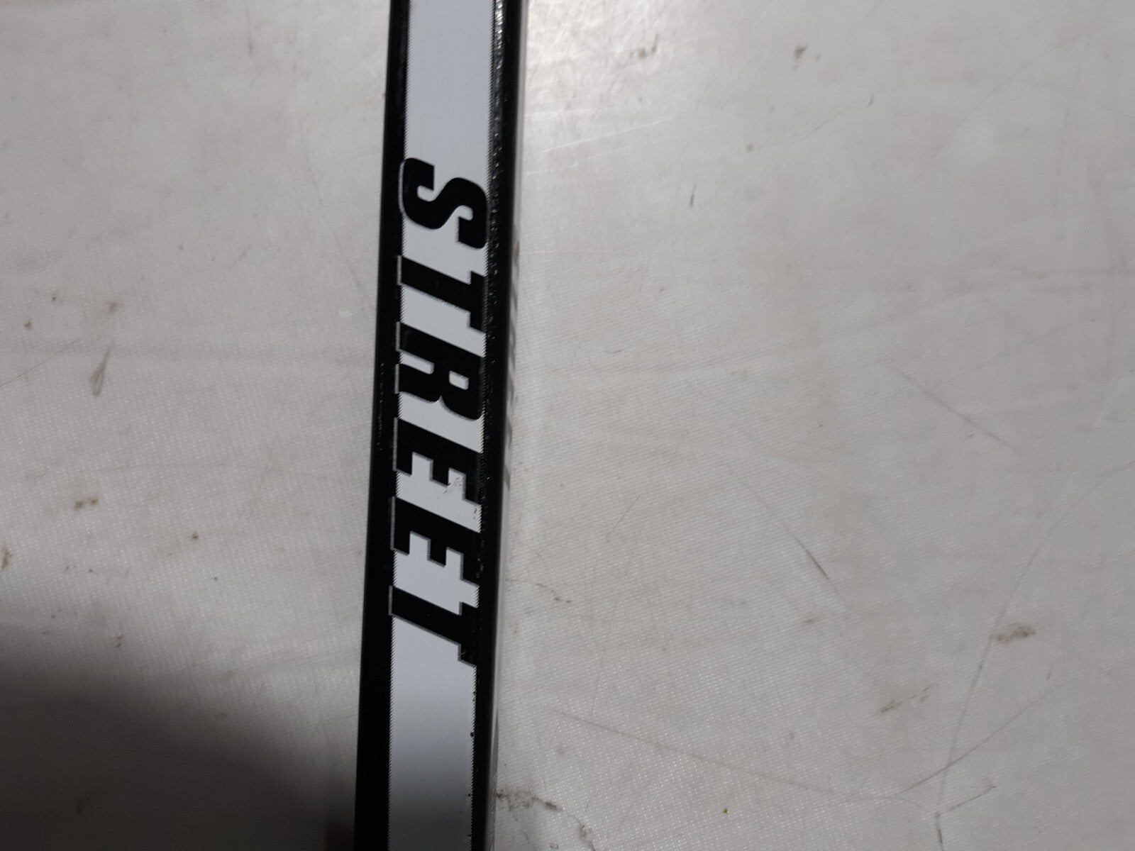 CCM HSSTR Junior 50 Flex Street Hockey Stick - Right Hand - Crosby Curve