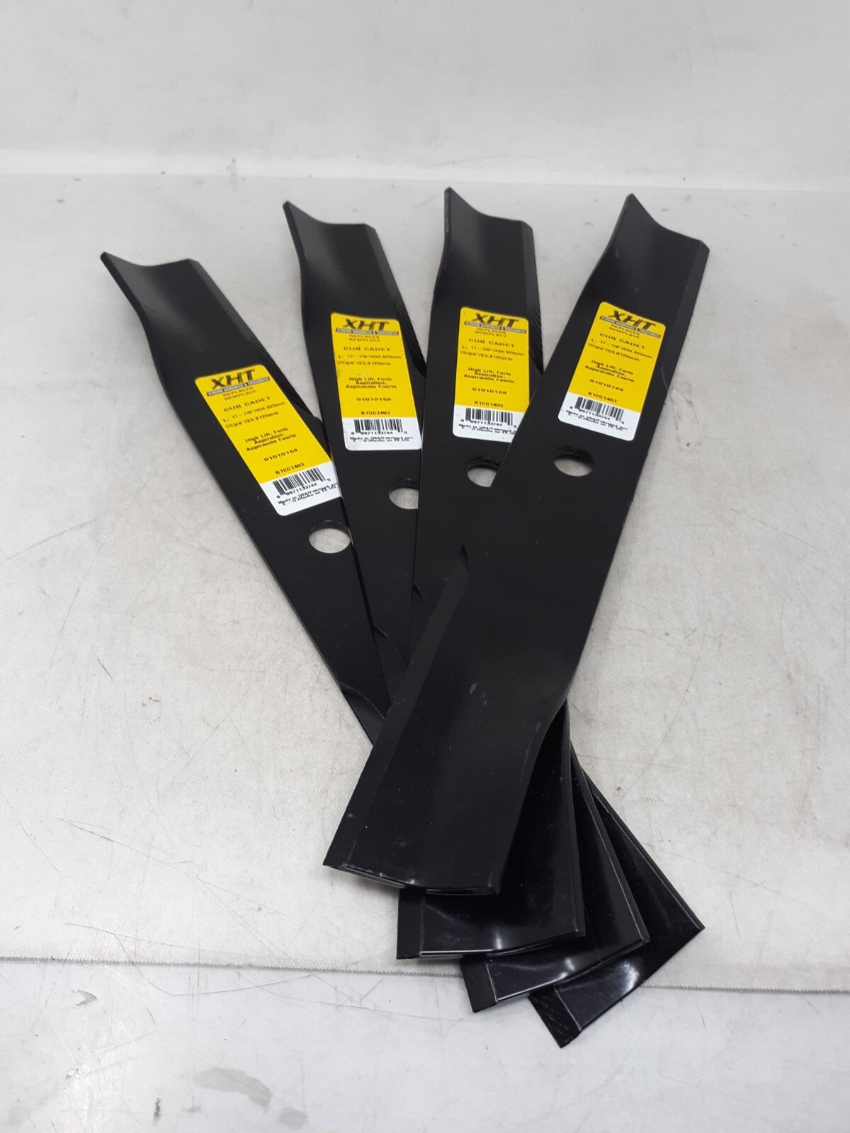 Lot of 4 Lawn Mower blades to fit Cub Cadet 50" ZTR Z Force Tank 01010168 92-015