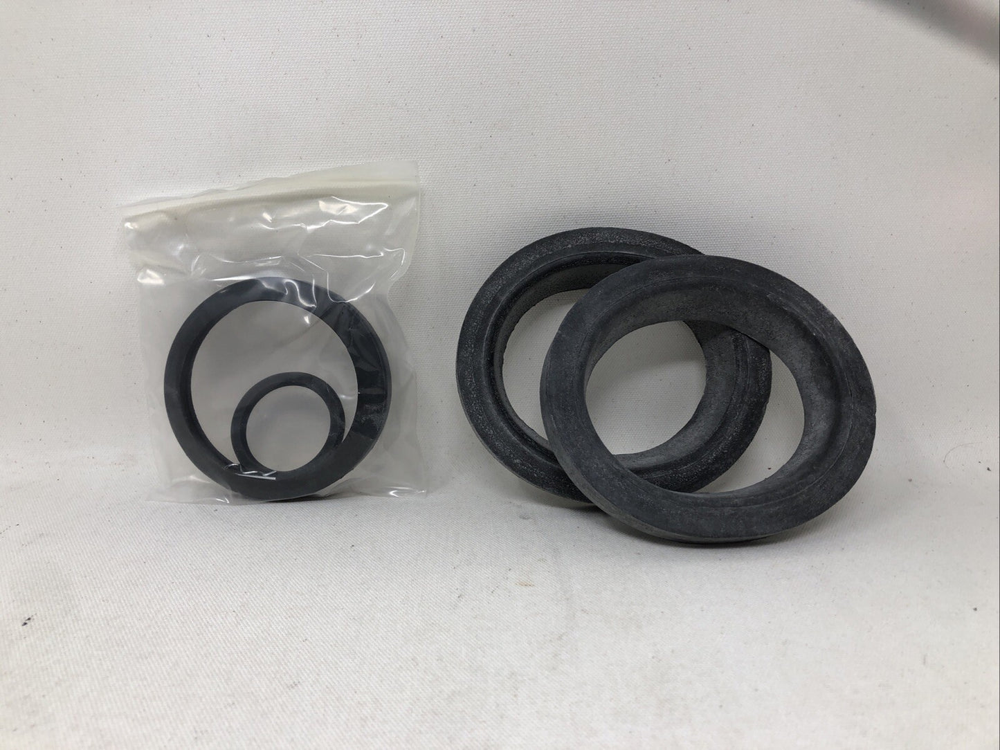 Thetford 31112 Flush Mechanism Repair Kit for Bravura Toilets