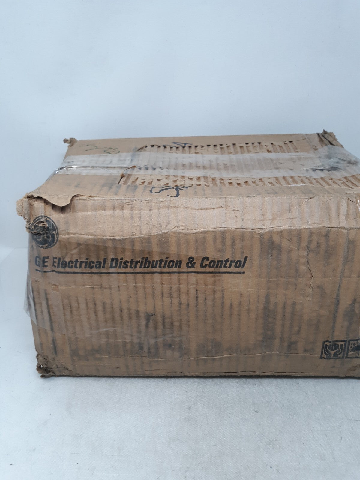 GE CR306DXH102 Magnetic Motor Starter NEMA Size 2 3-Pole 115-120V AC Coil