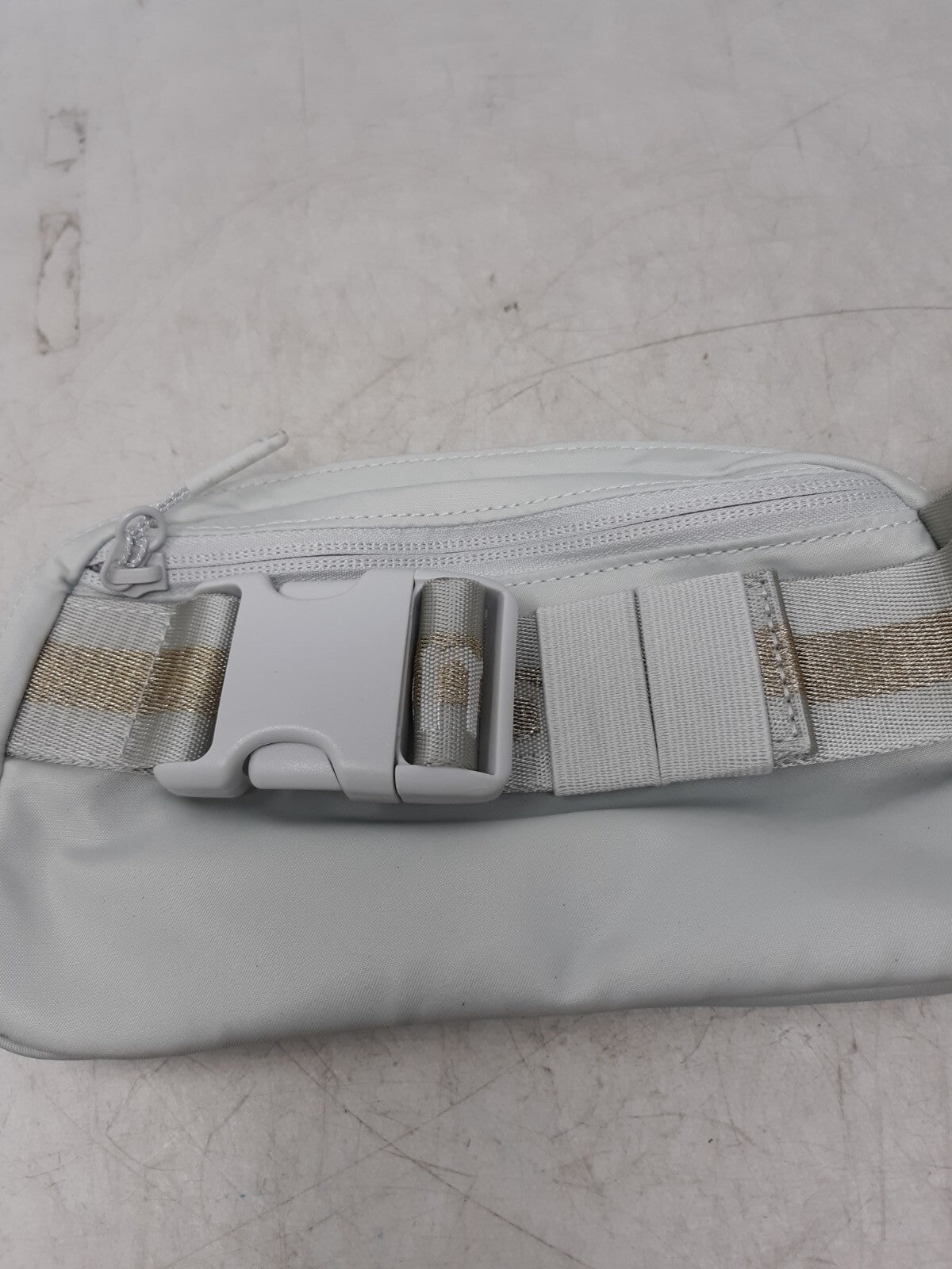 Lululemon Everywhere Belt Bag - White Gold, Adjustable Strap, Lightweight