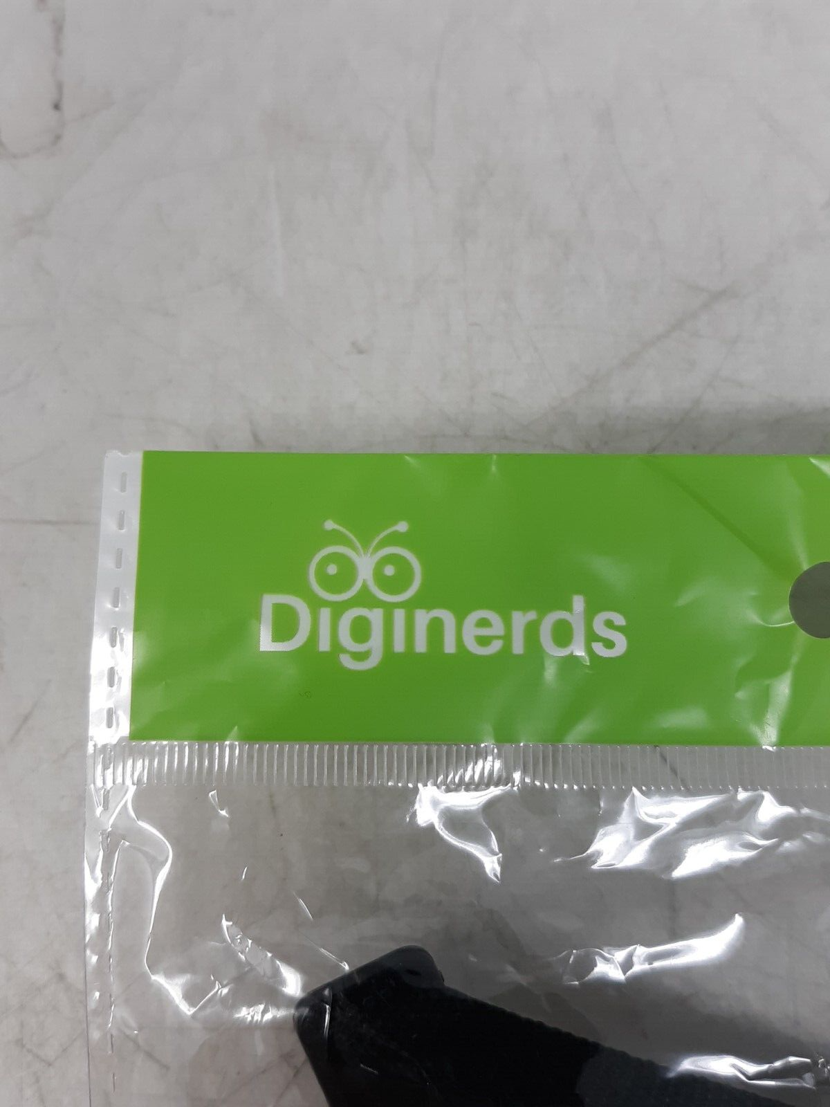 Diginerds Adjustable SLR/Video Camera Hand Strap - Black (Model DNSTRAPHGEN)