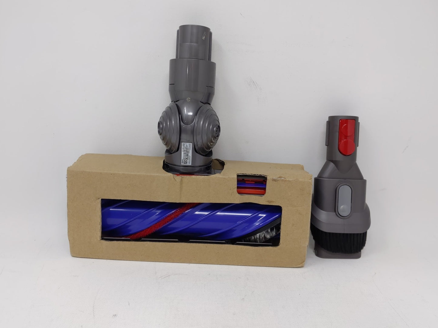 Dyson Vacuum cleaner head Hair Removal Vanes PN#388388 For V7/V8/V10/V11 + Brush