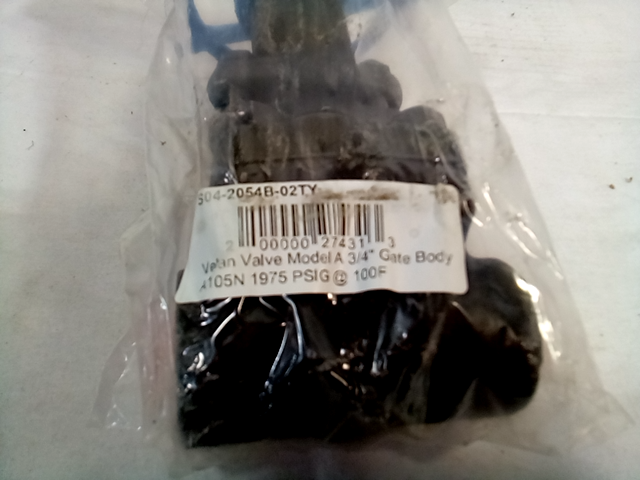 Velan Gate Valve A105N Body 13CR Stem/Wedge 3/4" S042054B-02TY-W410