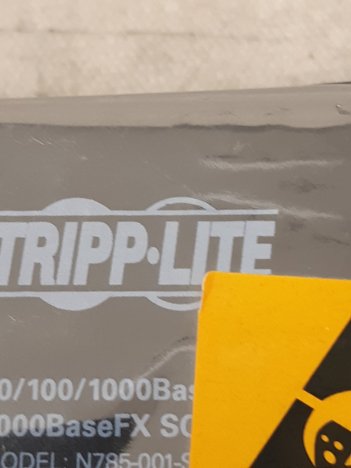 TRIPP LITE N785-001-SC CURRENT CONVERTER