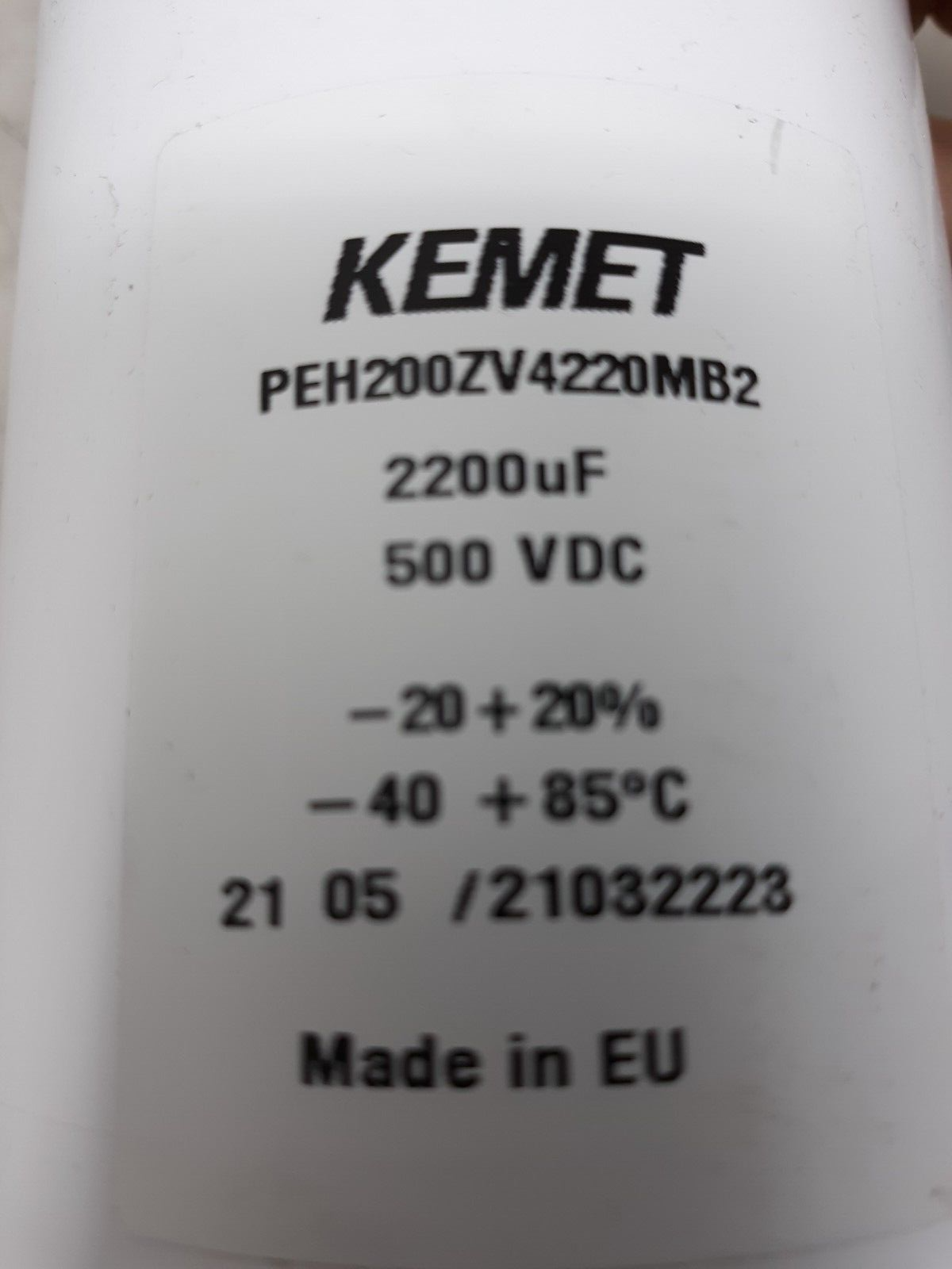 KEMET 2200uF 500 VDC Capacitor Aluminum Electrolytic PEH200ZV4220MB2