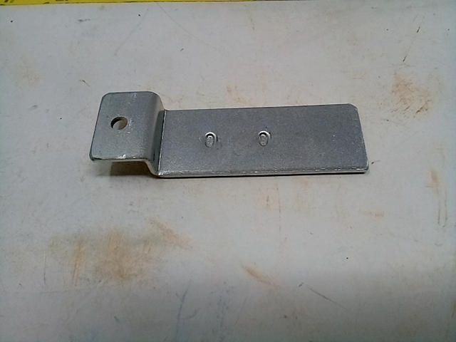 G+B Grand+Benedicts 1" S/W Base Plate Zinc - Case of 100