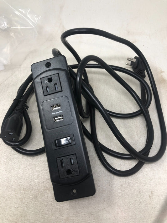 Bayu Product FPDU Model BY213-M042K 4 Plug Outlet 2 USB