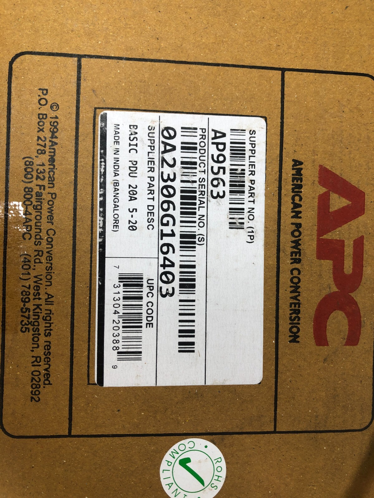 APC AP9563 Rack Mount PDU, Basic 100V-120V/20A, 10 Outlets, 1U Horizontal