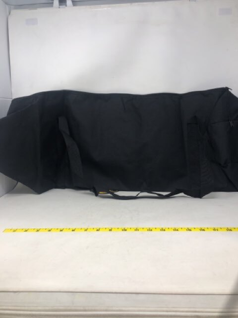 Podiumax Black Carrying Case with 4 yard Stakes