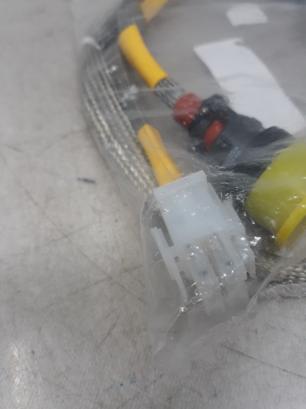 Main Deck Smoke Detector Cable - 9484-25-310-101 with 06324 Glenair Connectors