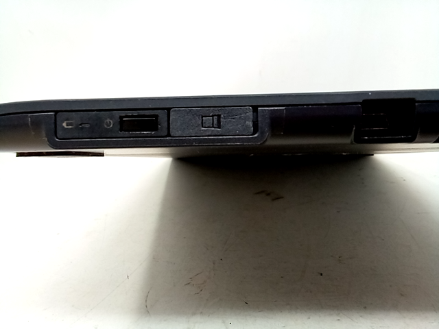 Wacom Intuos Pro Pen Tablet  Model PTH-451/K
