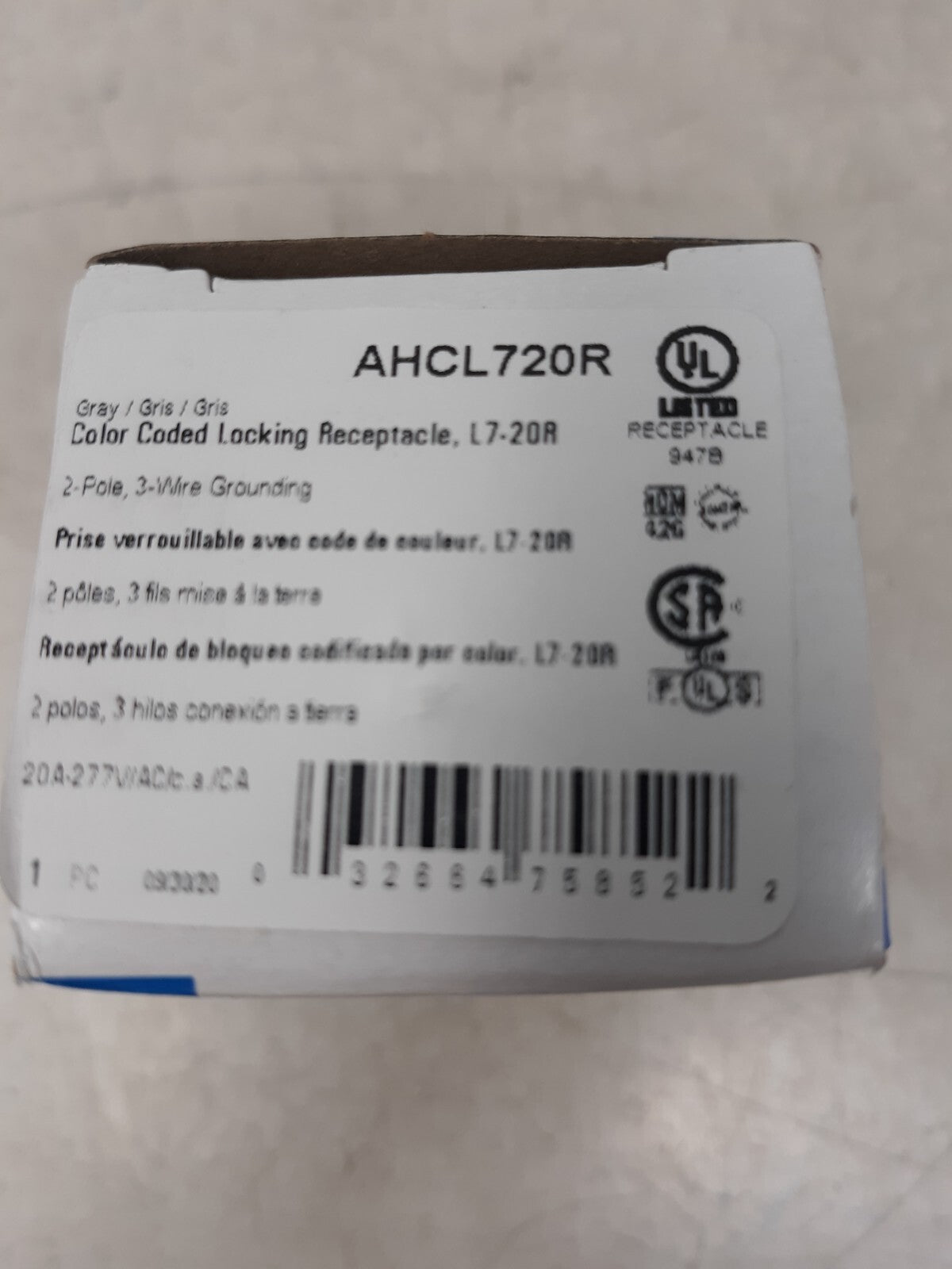 Eaton Arrow Hart Turn Locking Receptacle Lock Outlet L7-20R 20A 277V AHCL720R