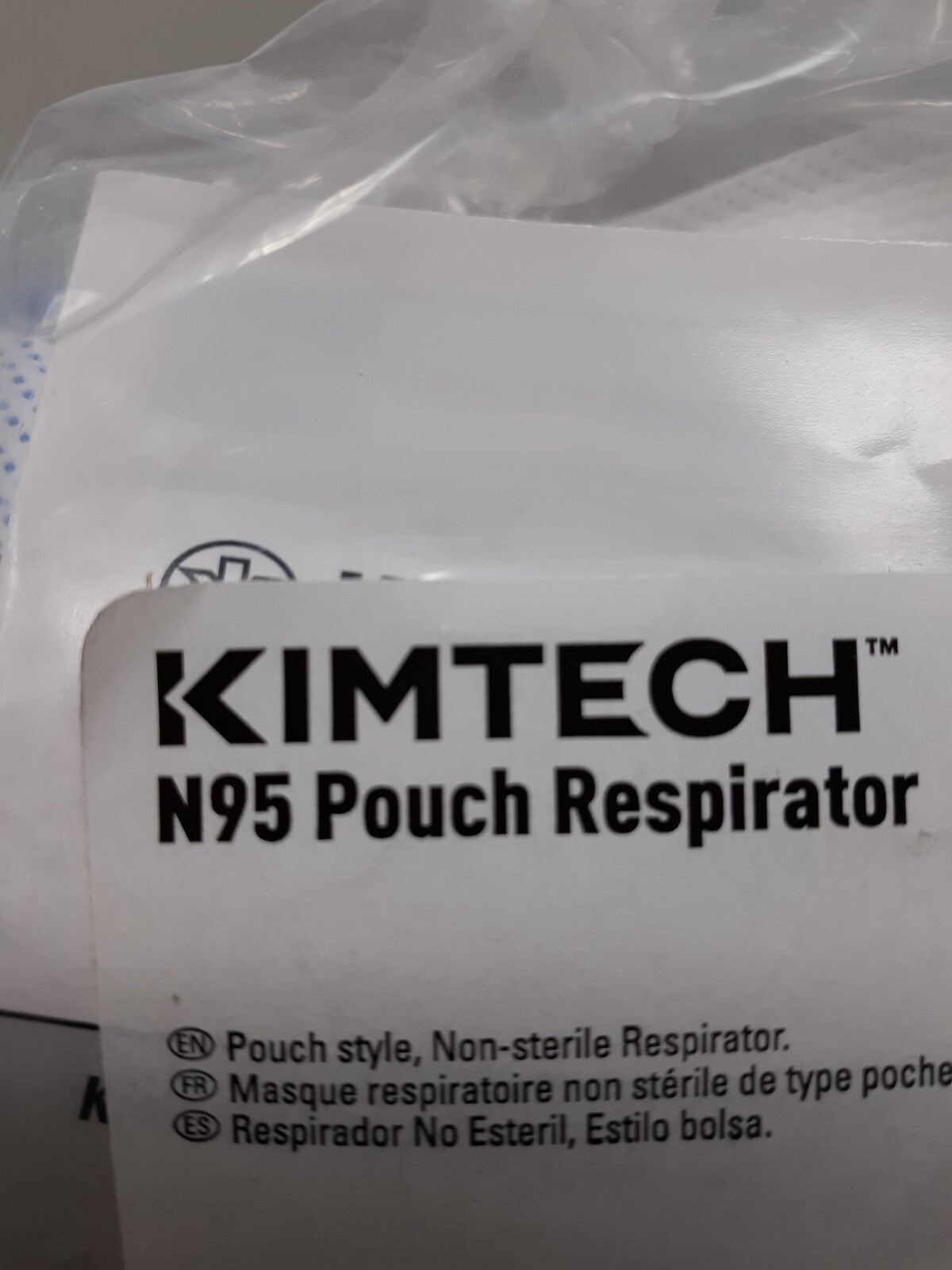 Kimtech 53358 Universal White Pouch Respirator (Pack of 50)