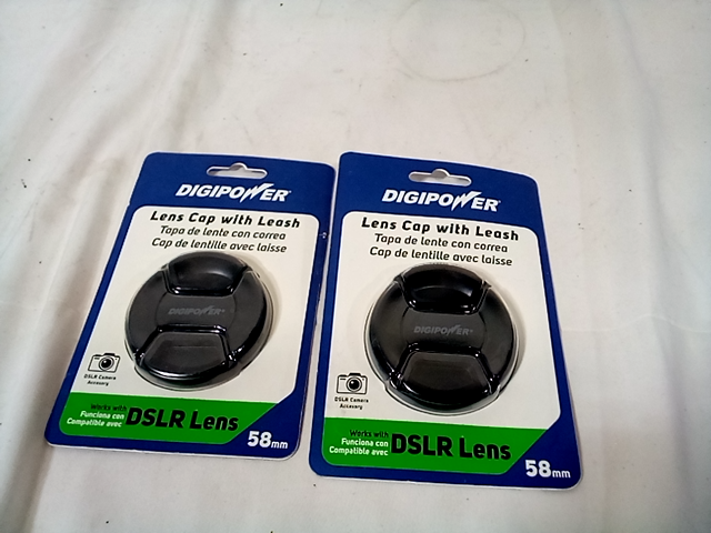 Lot of 2 Digipower DSLR Lens Cap for 58mm DSLR Lens