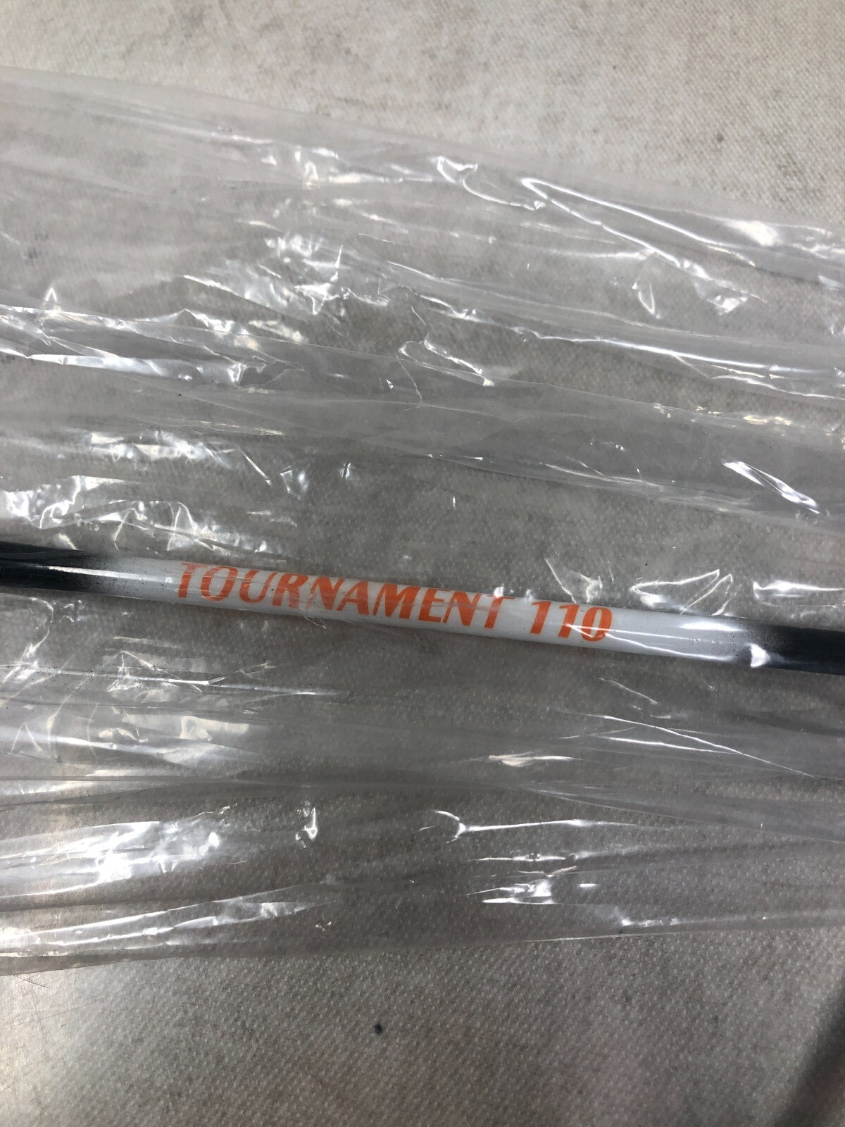 MacGregor&#174; Tournament 110 Badminton Racquet