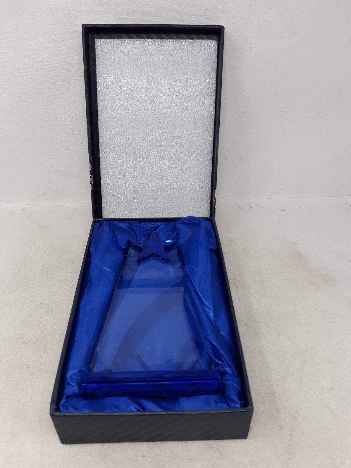 Crown Awards SAPPHIRE PARAMOUNT CRYSTAL Blank