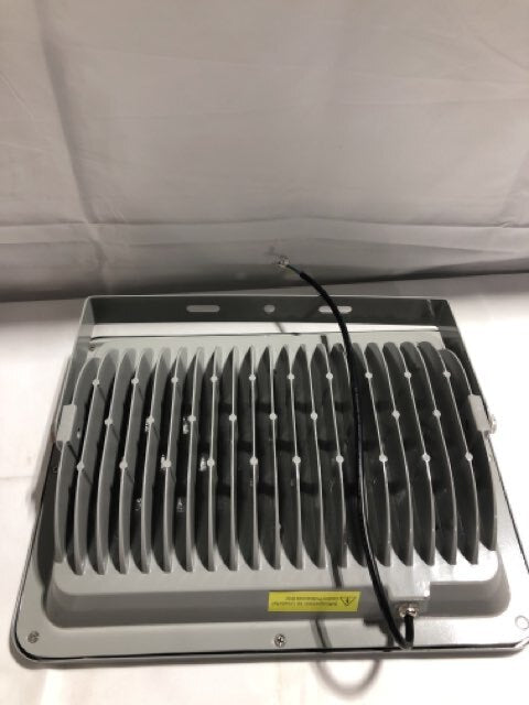 LONDE Lighting LED Floodlight 40-D4NPT300W110V