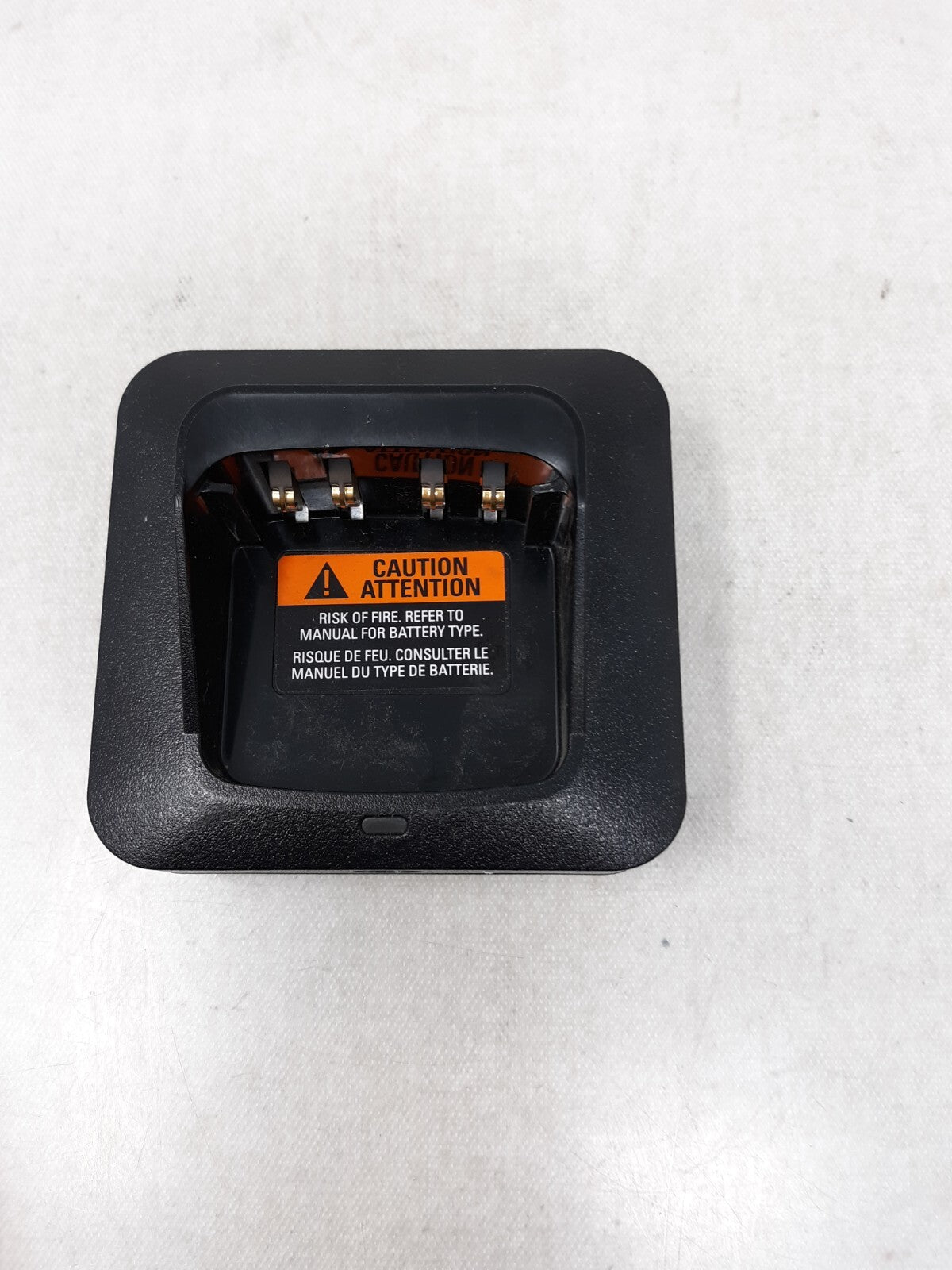 PMPN4527A Motorola Impress Charger Base Unit Only. No Power Cord.
