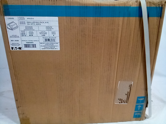 EATON - Box Of 4 Lumark Lights