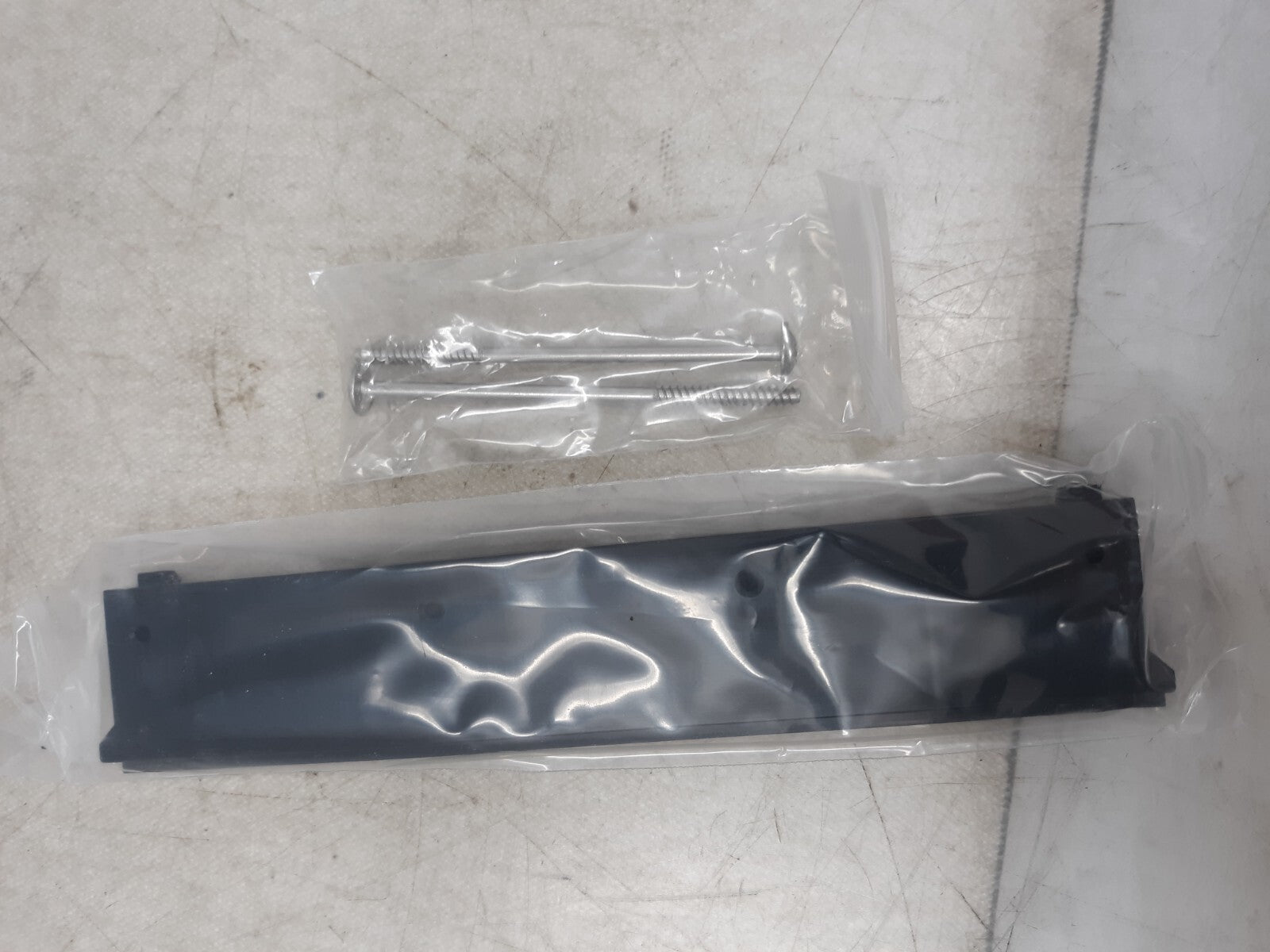 Enphase, Accessory, Combiner Hold Down Kit, X-IQ-NA-HD-125A