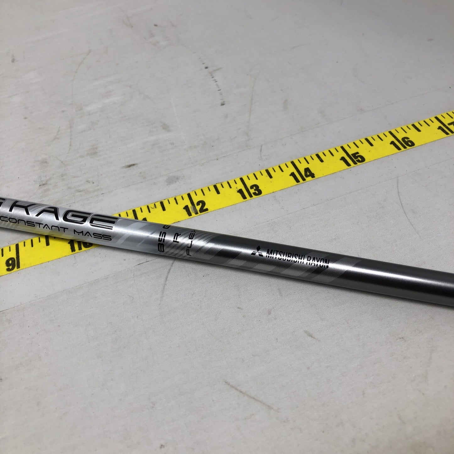 Mitsubishi Rayon Kuro Kage Silver Graphite Wood Shaft Regular Flex 10in 39"