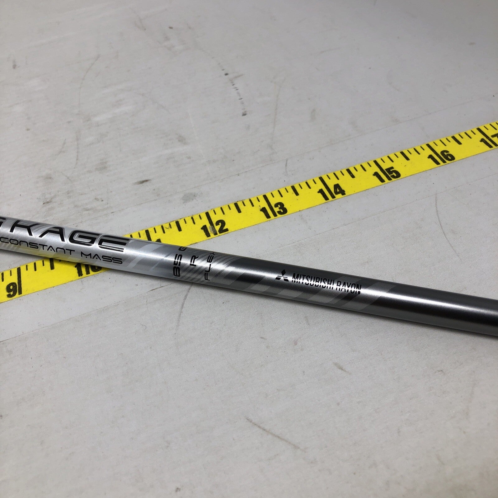 Mitsubishi Rayon Kuro Kage Silver Graphite Wood Shaft Regular Flex 10in 39"