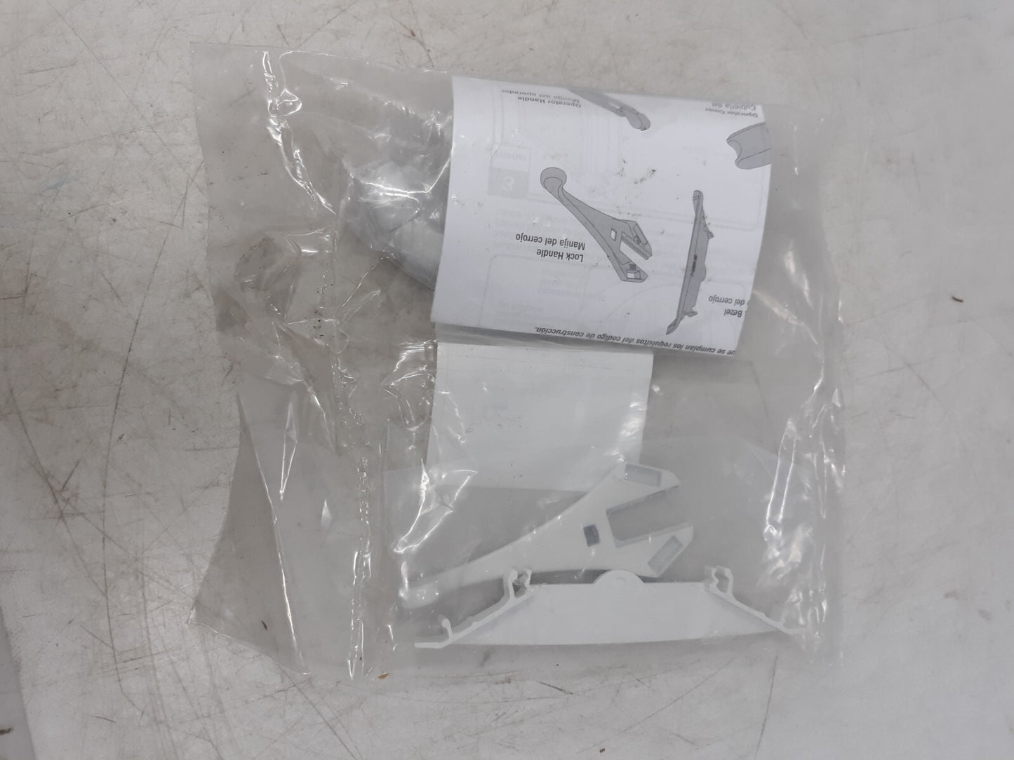 Eagle 9078352 White RH Hardware Kit CSMT Bag – Ashland P/N 1891237