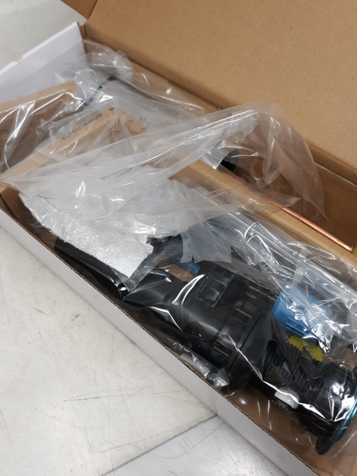 Modern Contemporary Single Hole Bathroom Faucet Chrome HD67771W-6001 Glacier Bay