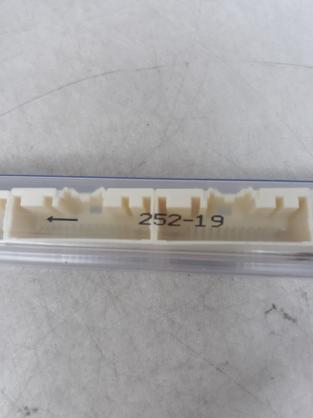 10pcs Connector Header Automotive 24-Pin 2.2mm