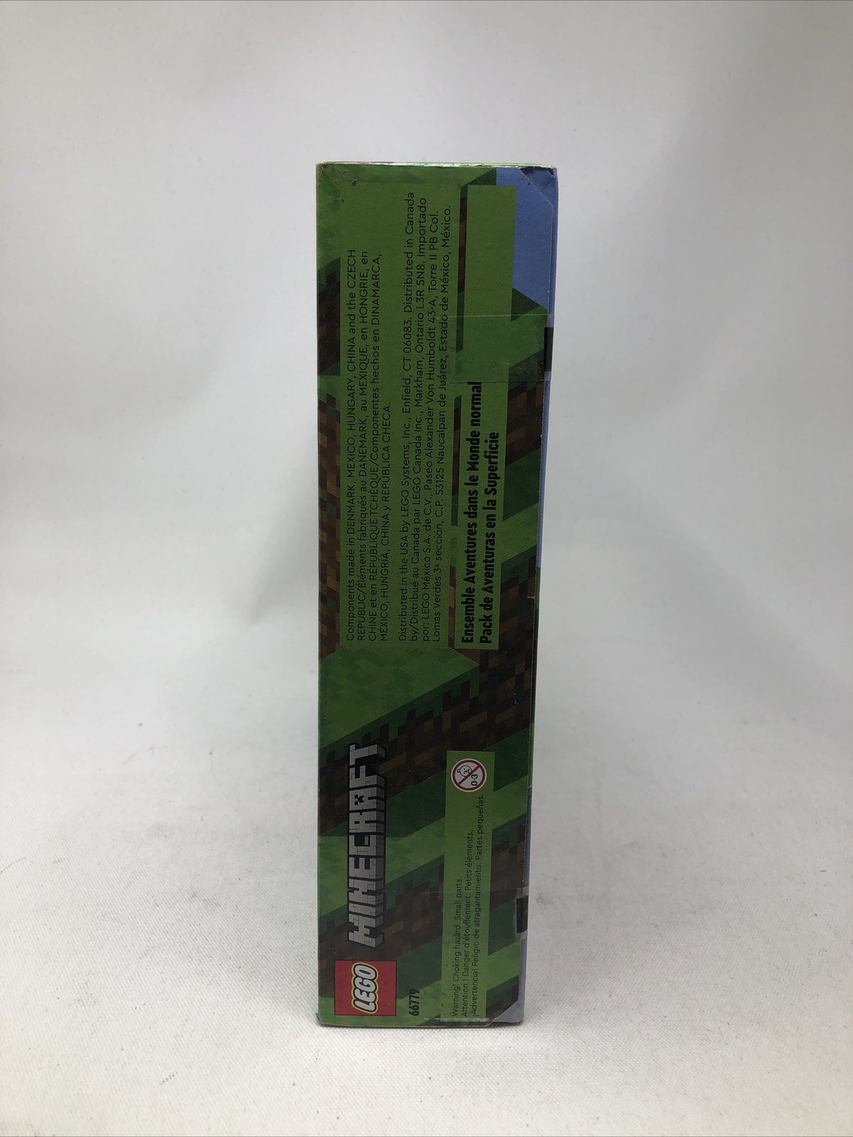 LEGO Minecraft 357 pcs 21164 2 in 1 Play Pack