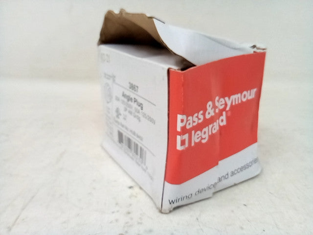 Pass & Seymour 3867CC5 Angle Plug Three Pole Four Wire 30-Amp/50-Amp 125-volt/25