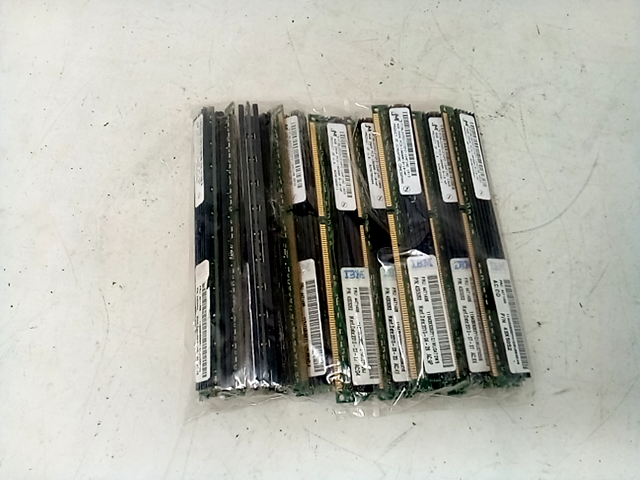 Lot of 11 Micron 4GB Server Memory - MT36JDZS51272PZ-1G4F1