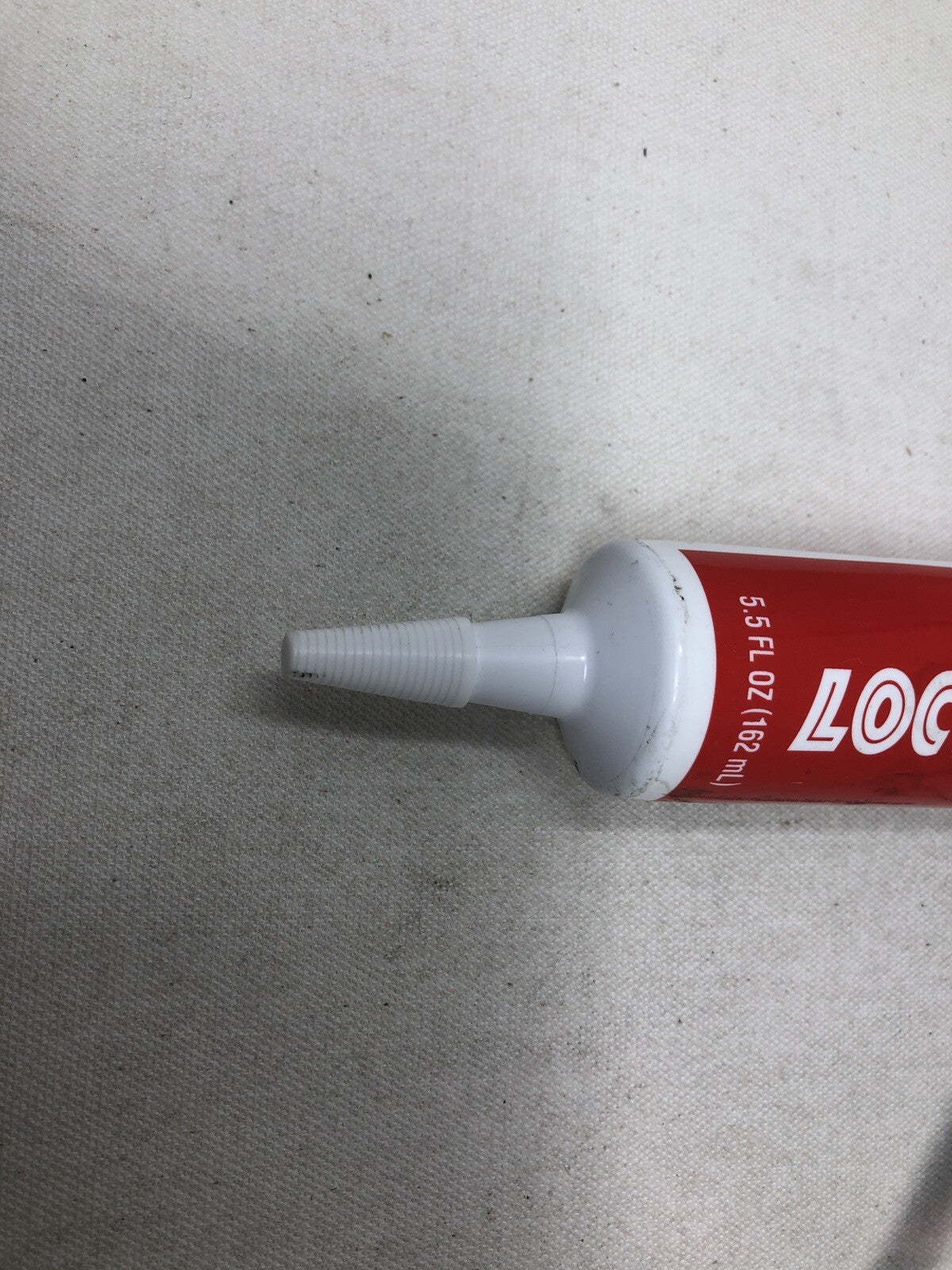 Loctite 1515861 Polyseamseal Tub and Tile Adhesive Caulk, 5.5-Ounce Tube, White