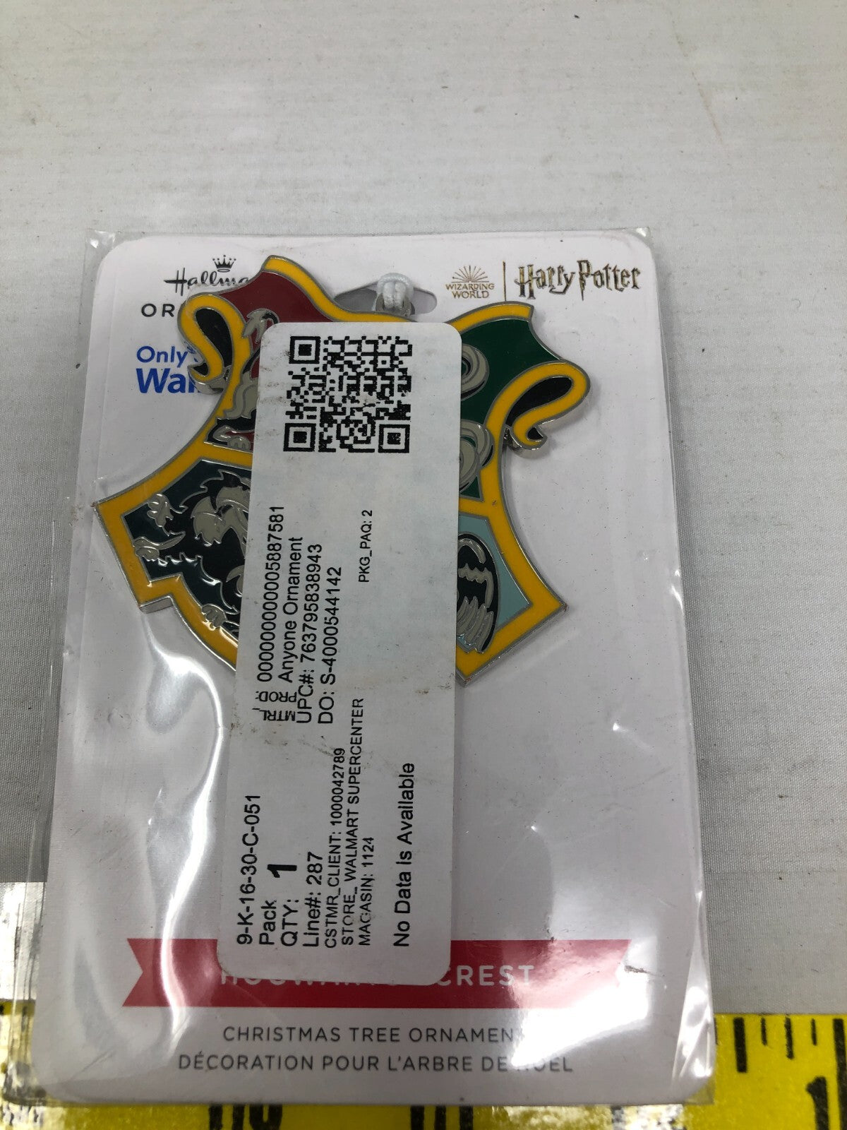 Hallmark Ornaments Only at Walmart Harry Potter Metal Hogwarts Crest
