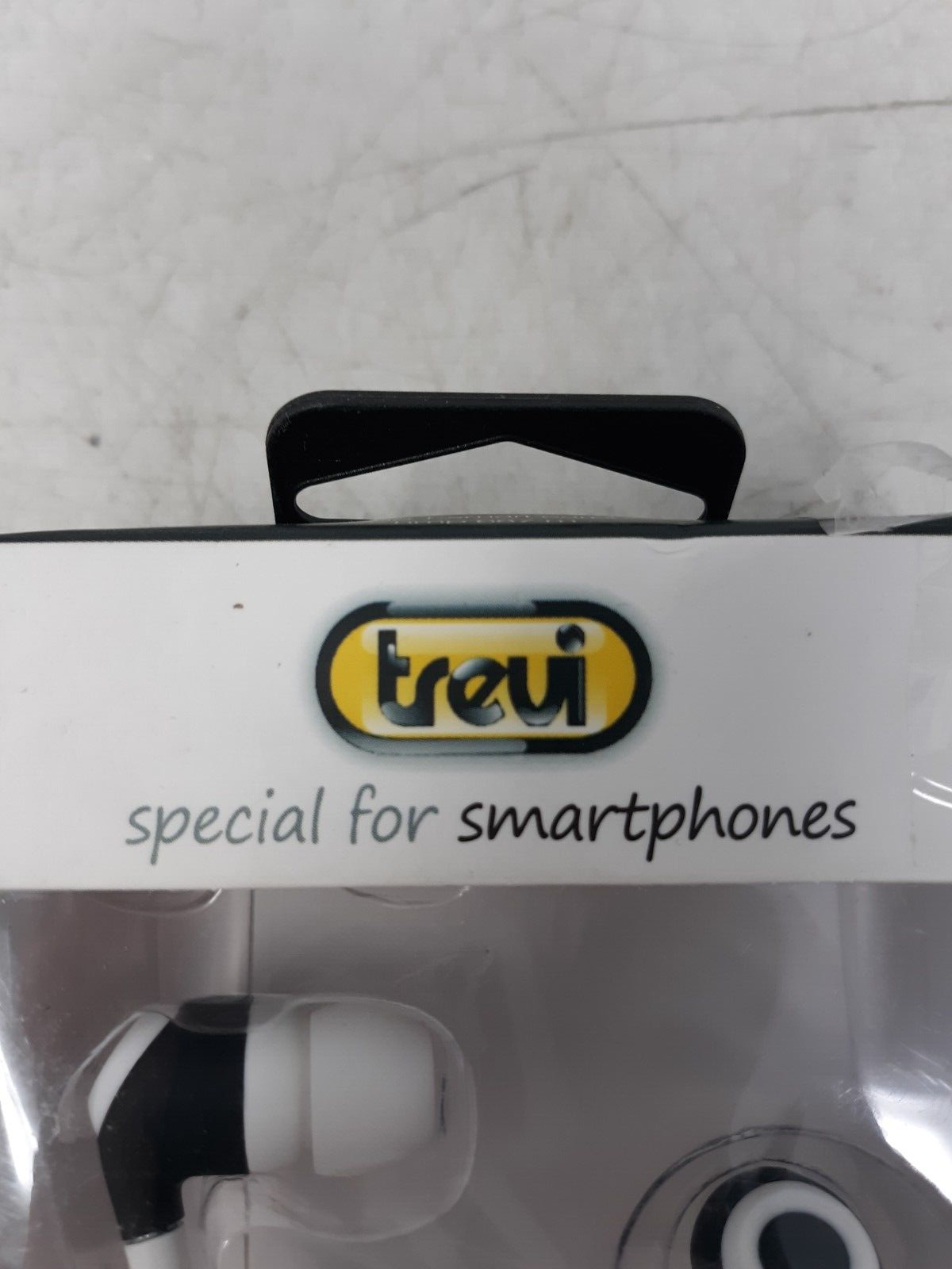 Trevi HMP 687 M In-Ear Earphones with Microphone for Smartphones – Black/White