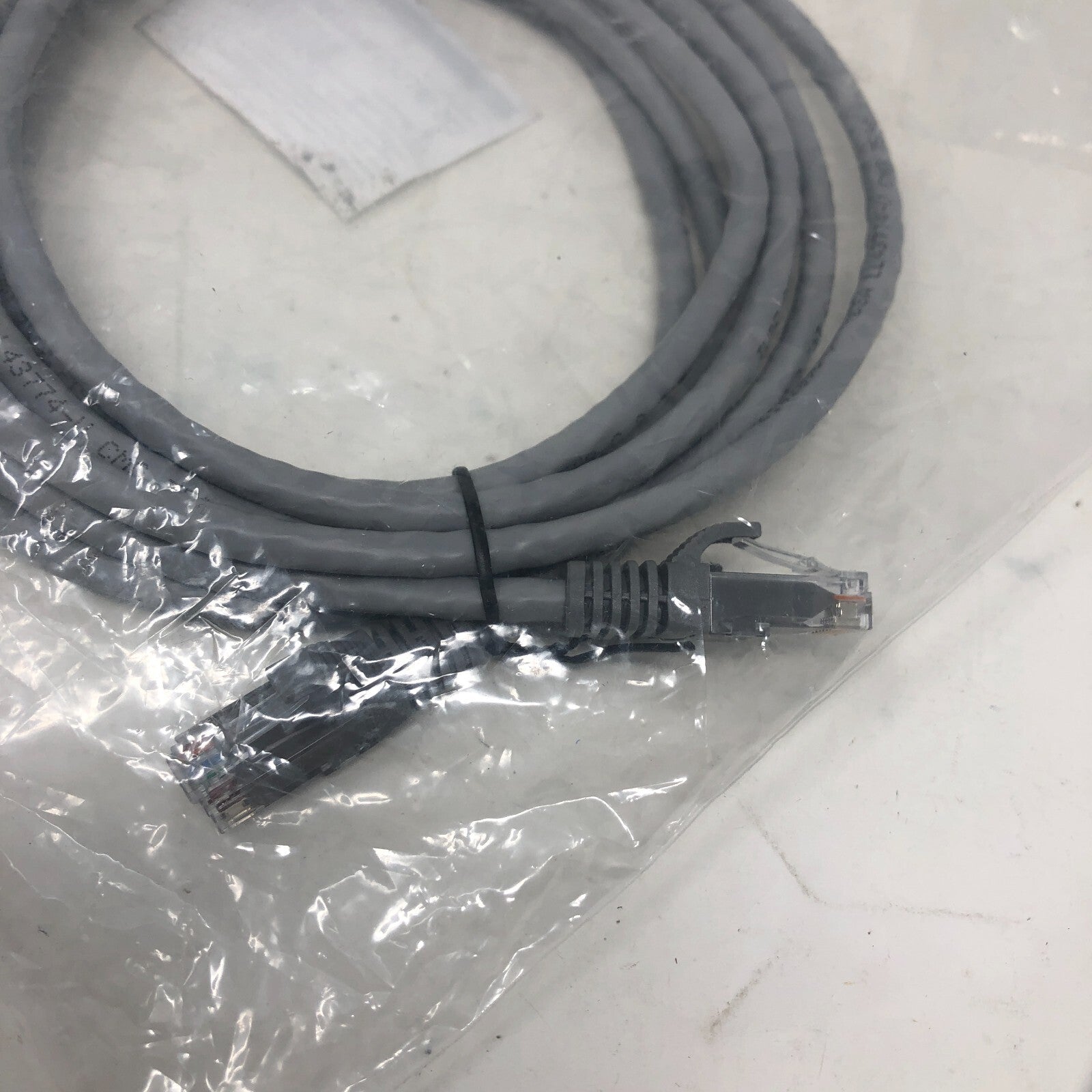 C2G 27133 10ft Cat6 550 MHz Snagless Patch Cable - Gray