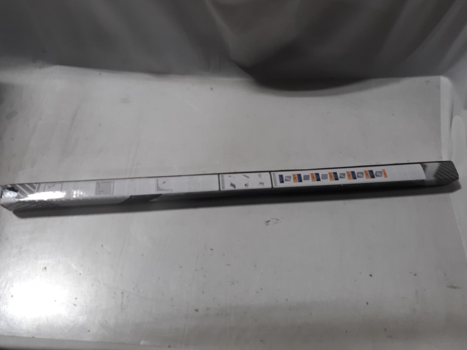 HIDBEA Red Window Film 90cm x 250cm Heat Insulation Privacy UV Block WFILM1904A