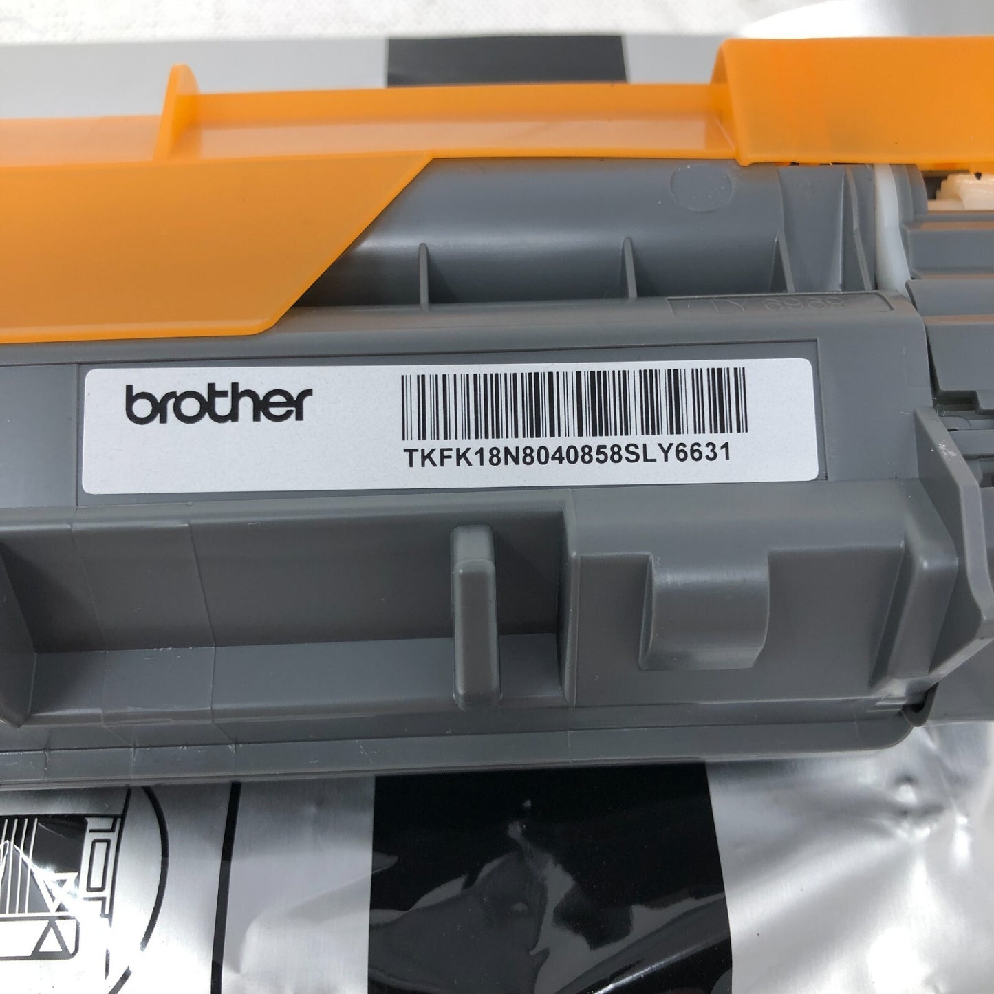 Brother Toner Cartridge Black: TN-221