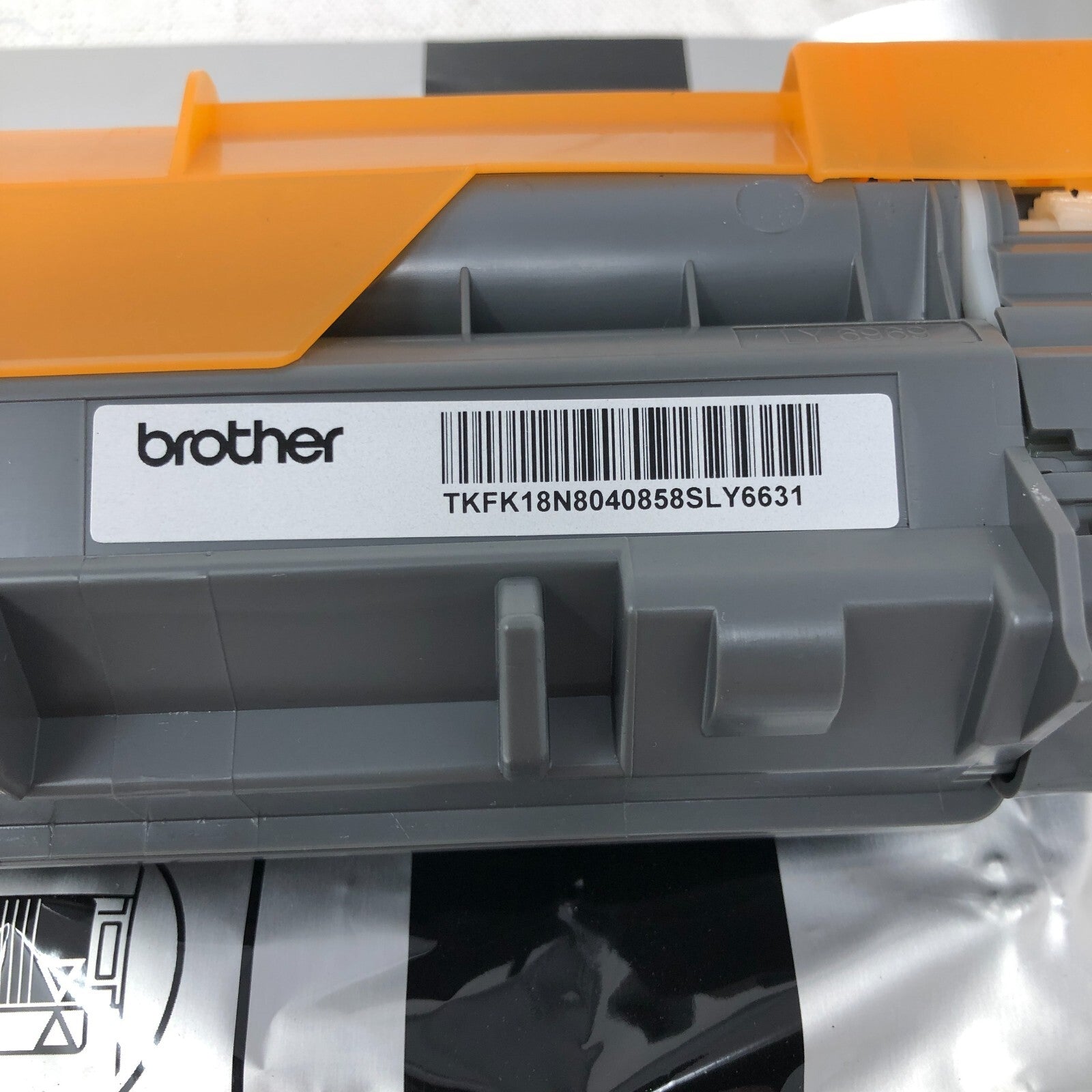 Brother Toner Cartridge Black: TN-221