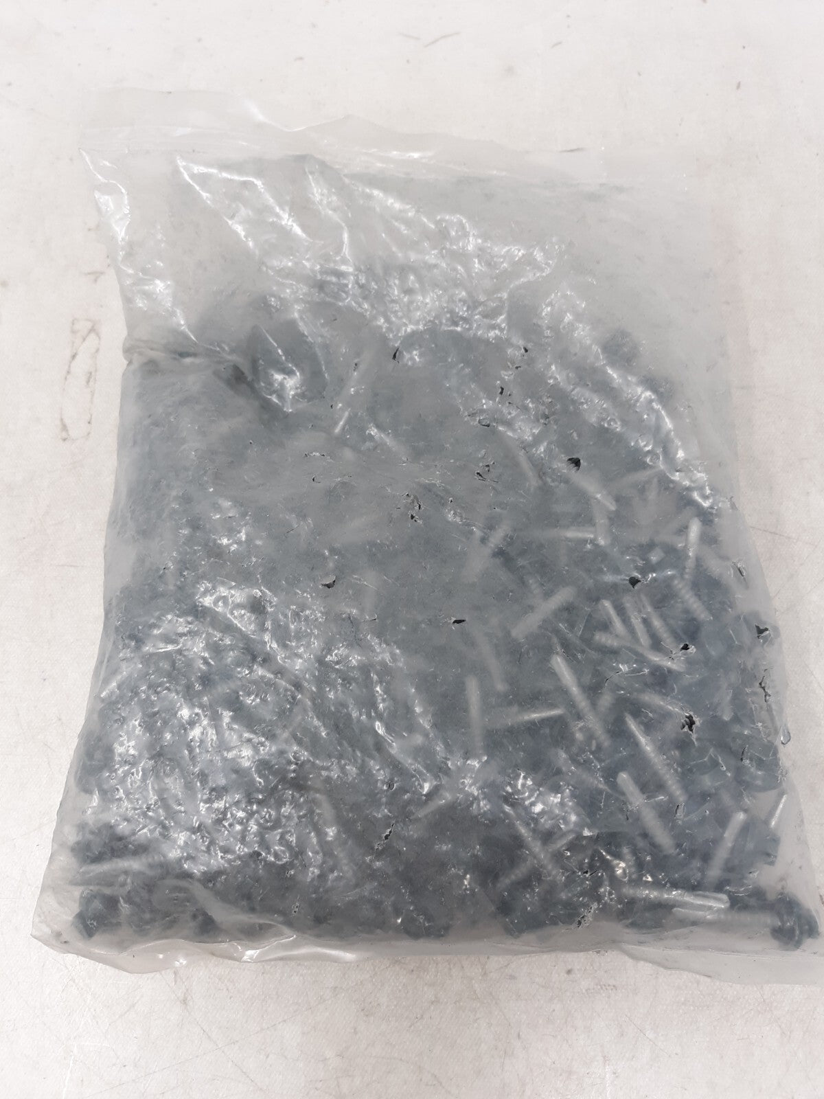 Bag of 250 Atlas ultima 12-14 1 1/4" Self Drill Lap Screw Fasteners Wash rustic